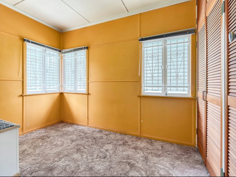 312 Webster Road, Stafford Heights QLD 4053