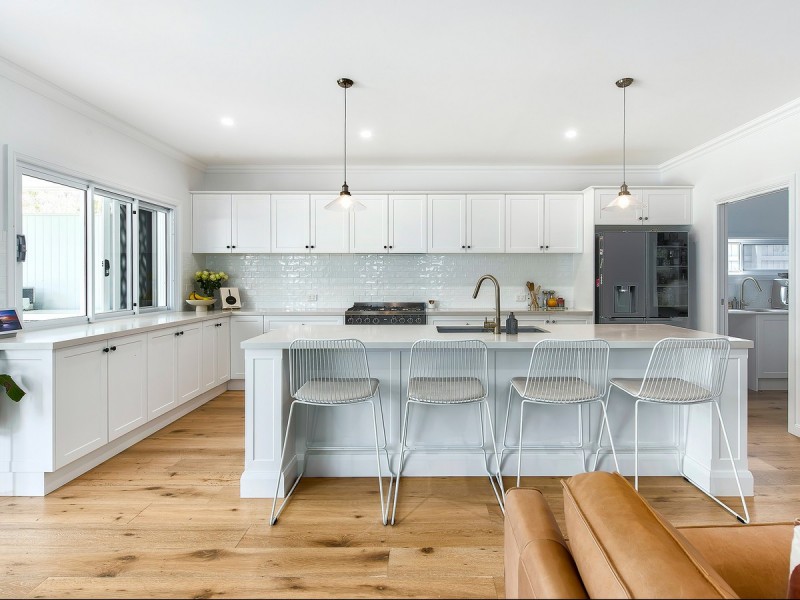 11 School Road, Stafford QLD 4053