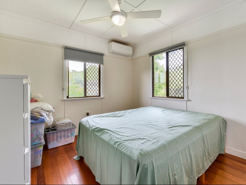 27 Thuruna Street, Stafford QLD 4053