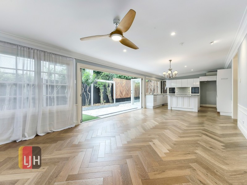 24 Tindal Street, Gordon Park QLD 4031