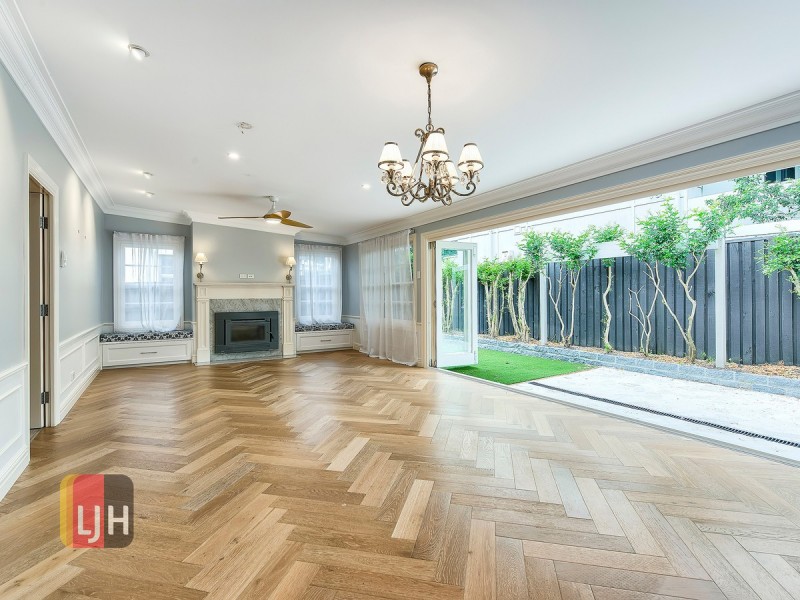 24 Tindal Street, Gordon Park QLD 4031