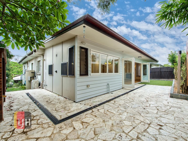 24 Tindal Street, Gordon Park QLD 4031