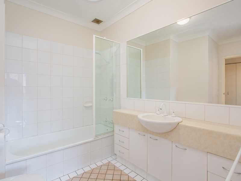 6/88 L’Estrange Terrace, Kelvin Grove QLD 4059