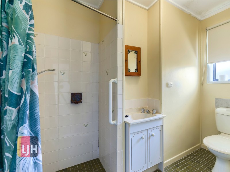 2/30 Grant Street, Redcliffe QLD 4020