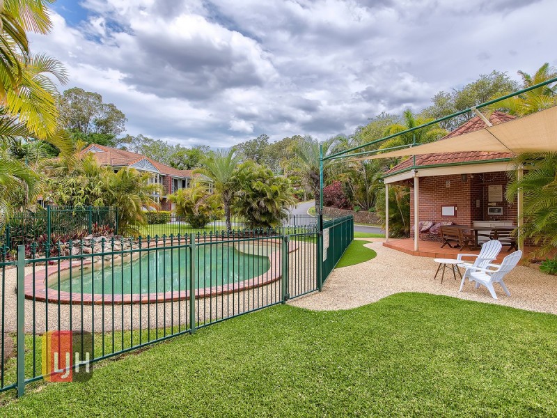 7/8 Pepper Road, Everton Hills QLD 4053