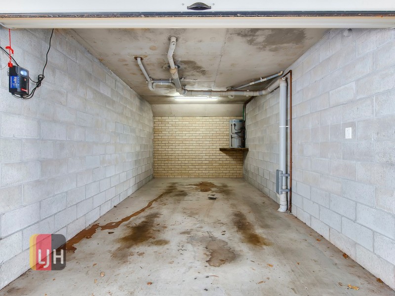 Unit 4/73 Erneton Street, Newmarket QLD 4051