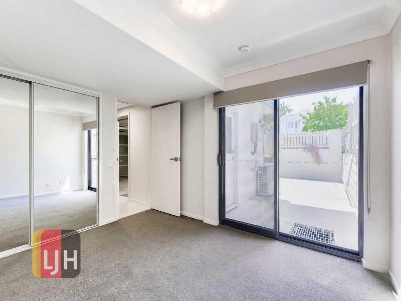 No. 1/11 Gamelin Crescent, Stafford QLD 4053