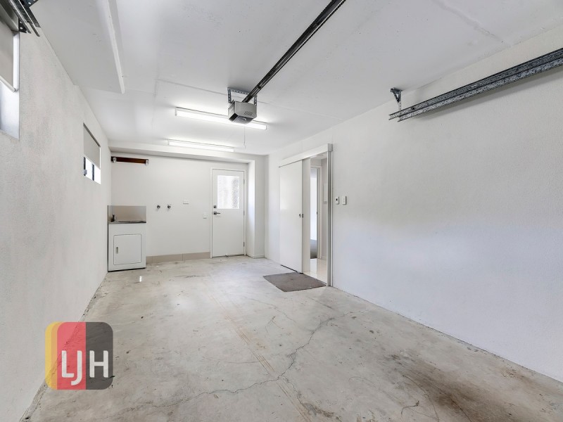 No. 1/11 Gamelin Crescent, Stafford QLD 4053