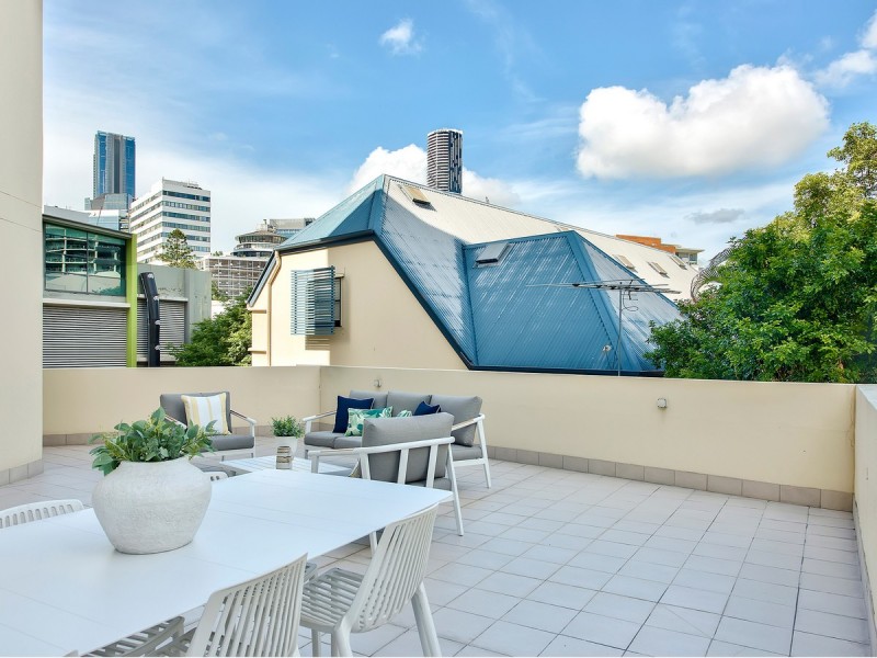 1/474 Upper Edward Street, Spring Hill QLD 4000