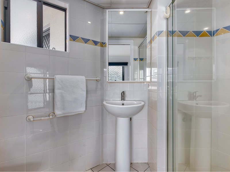 1/474 Upper Edward Street, Spring Hill QLD 4000