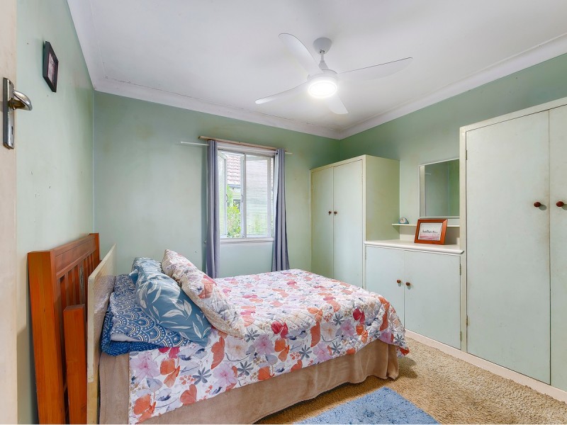 41 Burrowa Street, Stafford QLD 4053