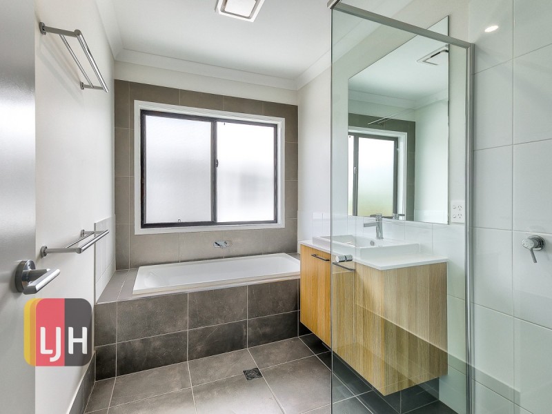 3 Fogarty Street, Stafford QLD 4053