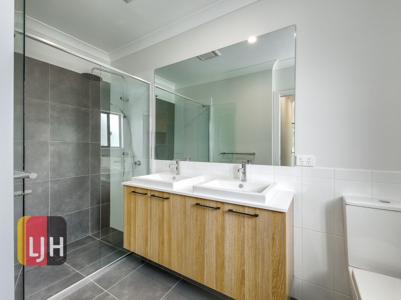 3 Fogarty Street, Stafford QLD 4053