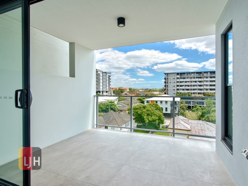 24/21 Sparkes Street, Chermside QLD 4032