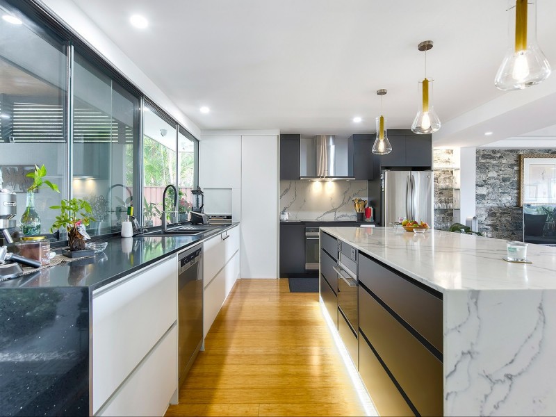 32 Caratel Street, Stafford Heights QLD 4053