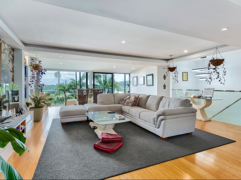 32 Caratel Street, Stafford Heights QLD 4053