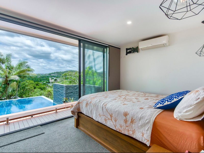 32 Caratel Street, Stafford Heights QLD 4053