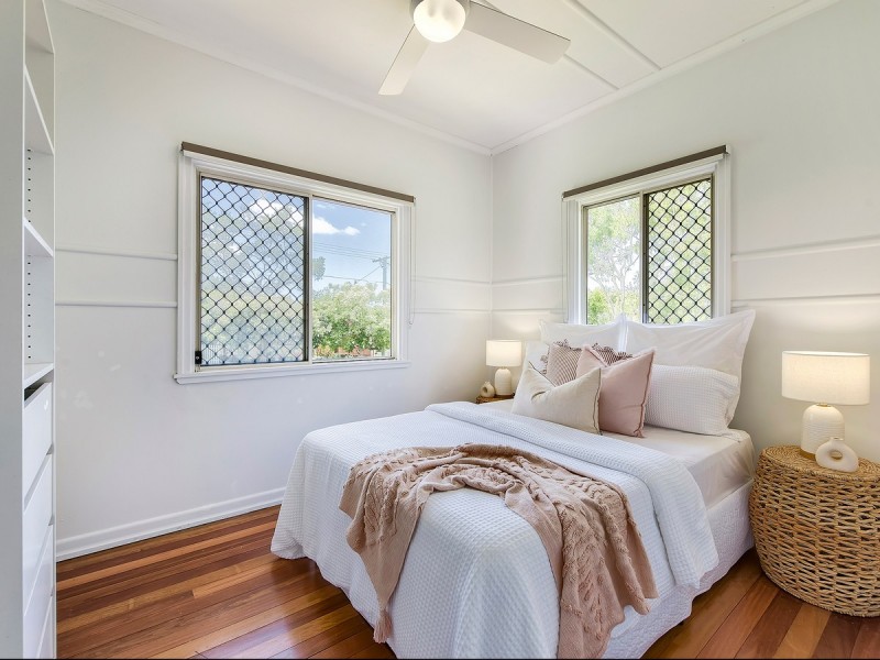 26 Matthews Street, Stafford QLD 4053