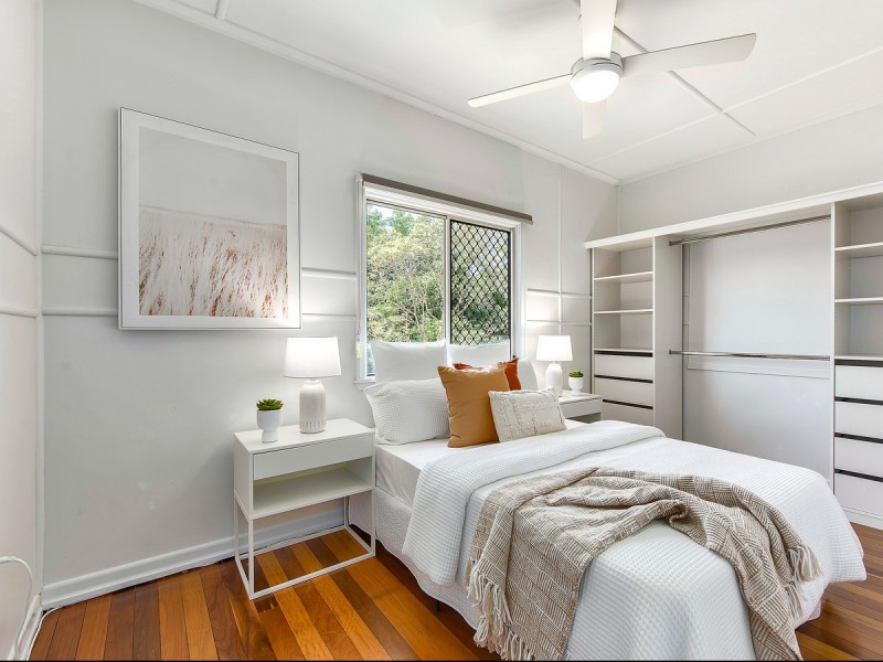 26 Matthews Street, Stafford QLD 4053