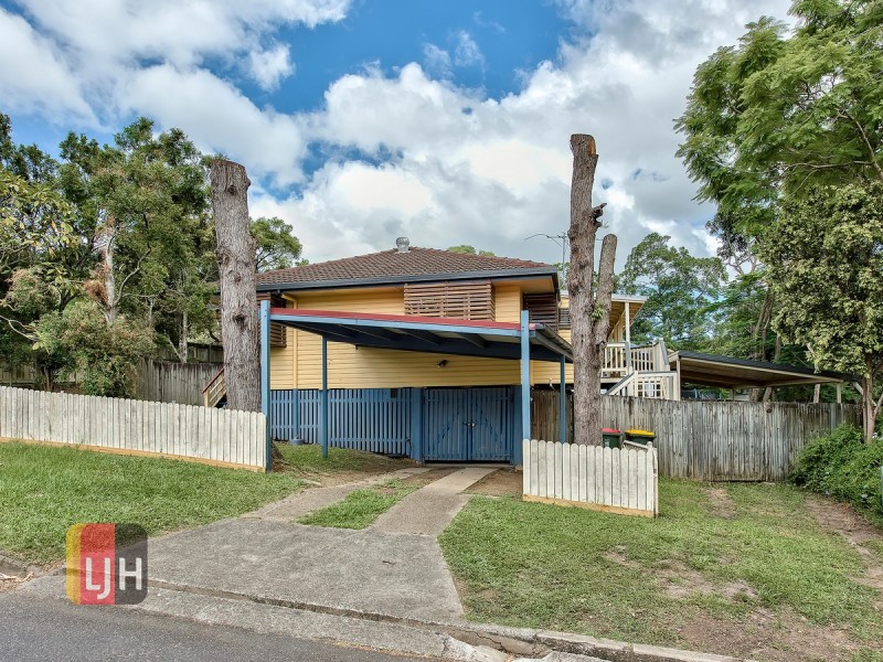 28 Armfield Street, Stafford QLD 4053