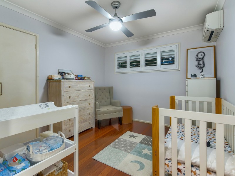 69 Maundrell Terrace, Chermside West QLD 4032