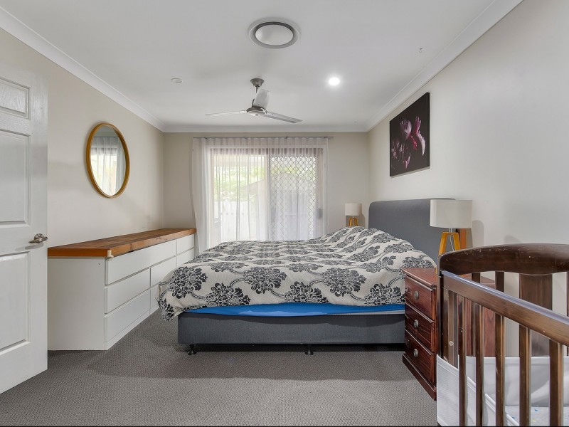 5 Gypsy Court, Eatons Hill QLD 4037