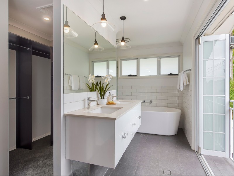 60 Willmington Street, Newmarket QLD 4051