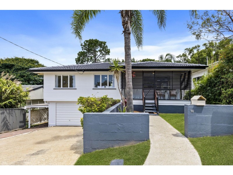 16 Doulton Street, Stafford Heights QLD 4053