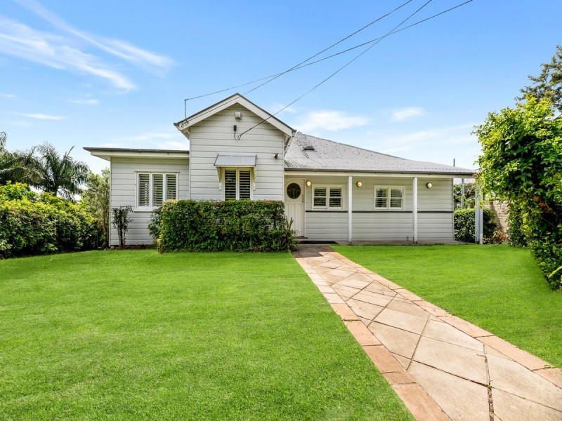 1 Glengowrie Lane, Red Hill QLD 4059