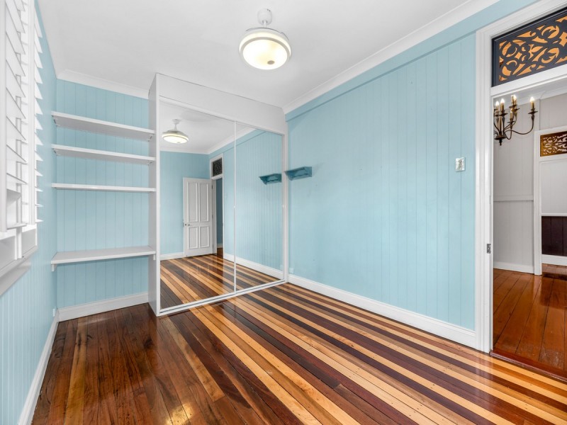 1 Glengowrie Lane, Red Hill QLD 4059