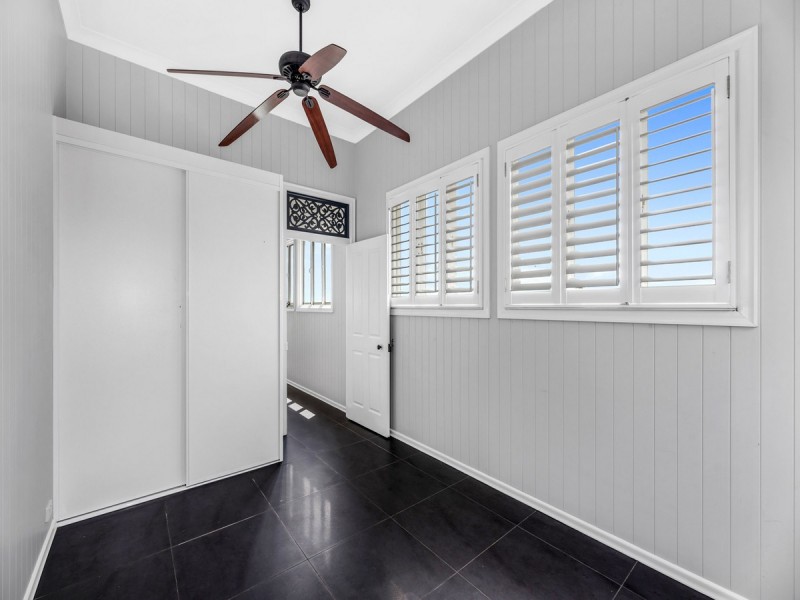 1 Glengowrie Lane, Red Hill QLD 4059