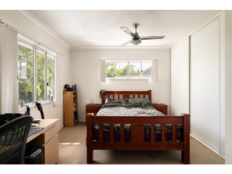 86 Gordon Parade, Everton Park QLD 4053