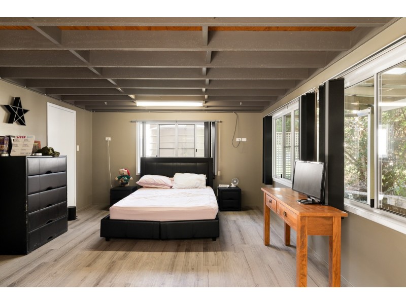 86 Gordon Parade, Everton Park QLD 4053