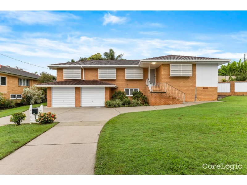 1 Euratha Street, Stafford Heights QLD 4053