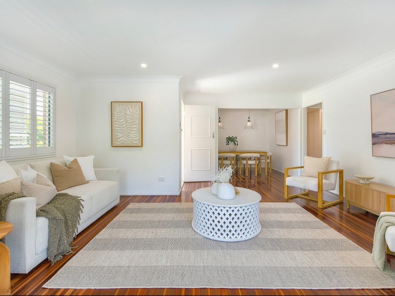 1 Euratha Street, Stafford Heights QLD 4053