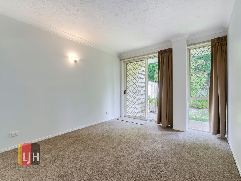 2/17 Mitchell Street, Kedron QLD 4031