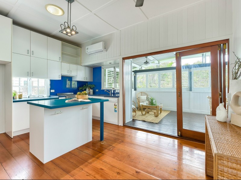 24 Lucy Street, Albion QLD 4010