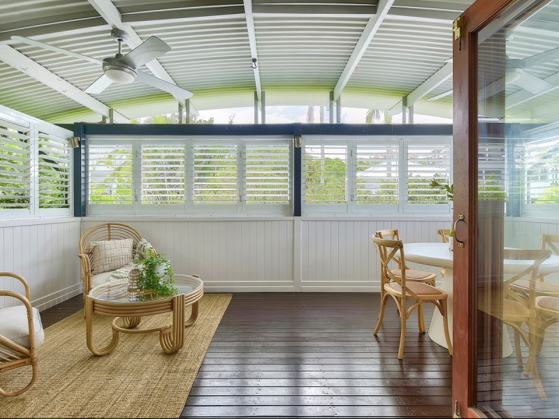 24 Lucy Street, Albion QLD 4010