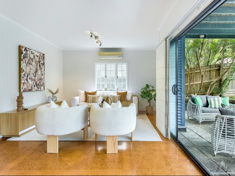 24 Lucy Street, Albion QLD 4010