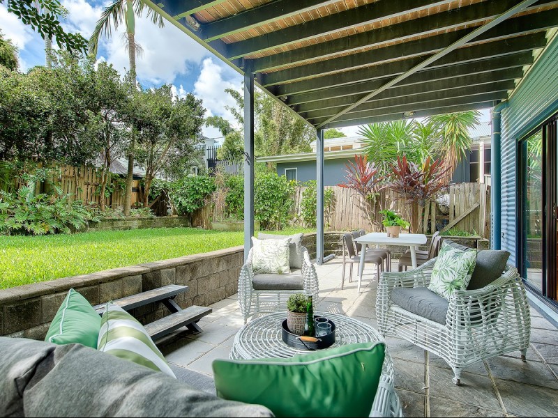 24 Lucy Street, Albion QLD 4010