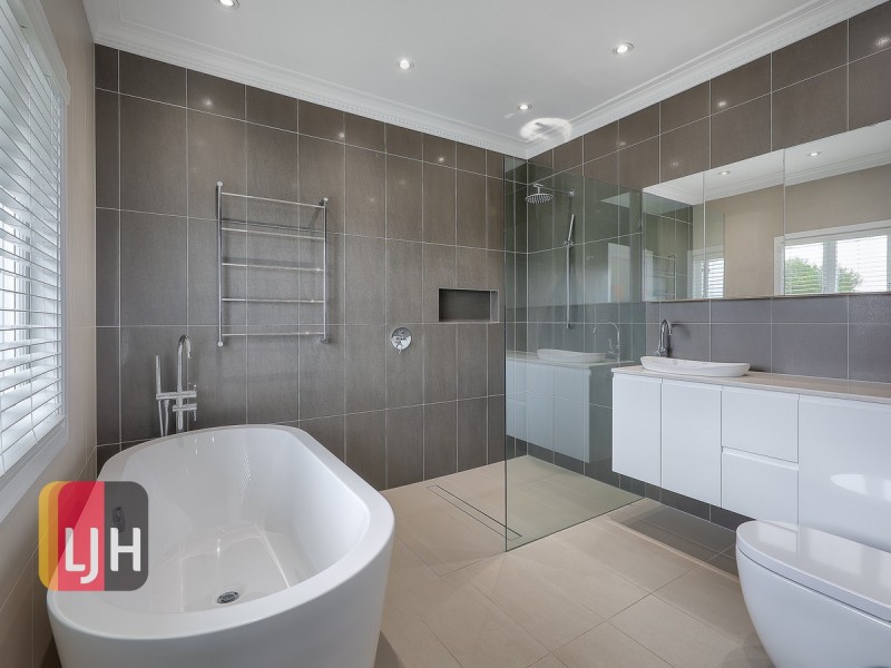 16 Goorama Street, Stafford QLD 4053