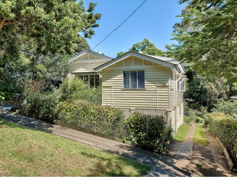 6 Ballina Street, Kelvin Grove QLD 4059