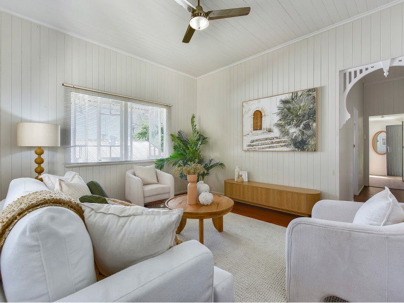 6 Ballina Street, Kelvin Grove QLD 4059