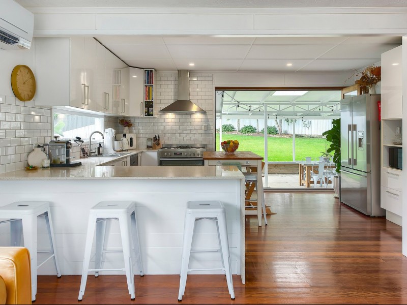 61 Falkirk Street, Stafford Heights QLD 4053