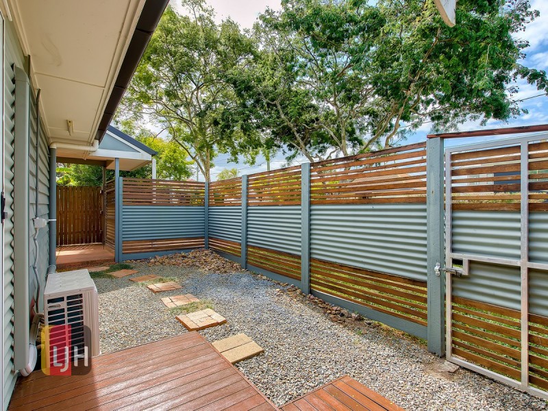 145a Kitchener Road, Kedron QLD 4031