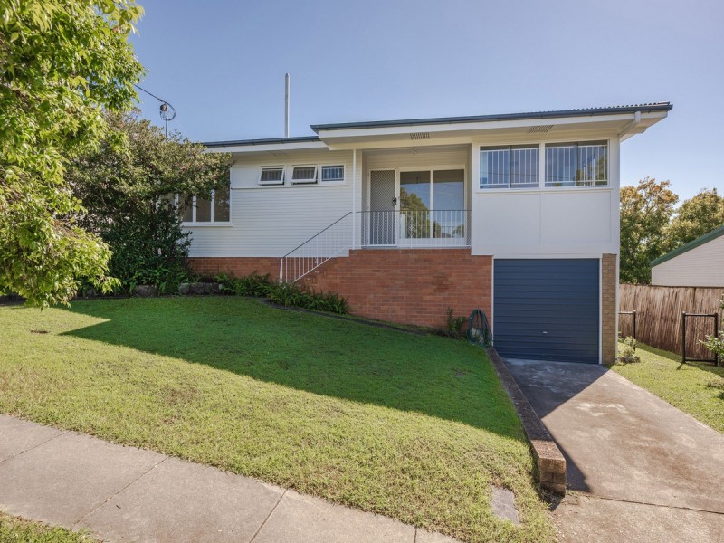 105 Wilgarning Street, Stafford Heights QLD 4053