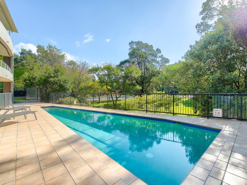 607/21 Patrick Lane, Toowong QLD 4066