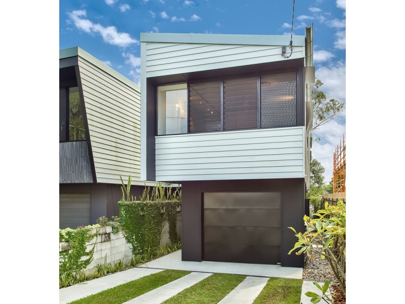 135 Main Avenue, Wavell Heights QLD 4012