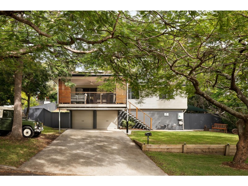 12 Heston Street, Stafford Heights QLD 4053