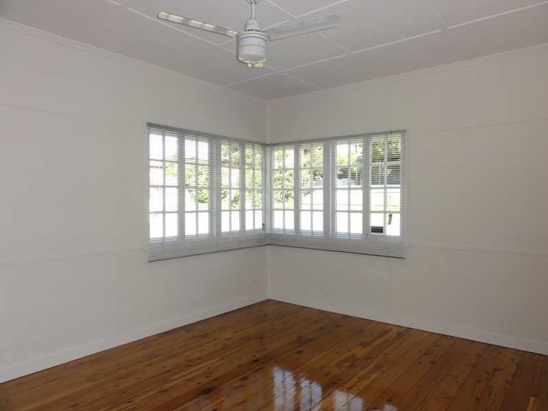 12 Oates Street, Kedron QLD 4031